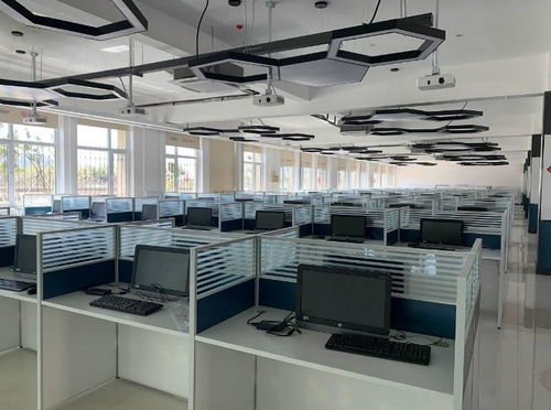 3000 4000元 海阳急聘400电话客服薪资4000元五险免费住宿餐补市区班车