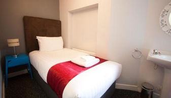 都伯林克利夫登旅馆 clifden house agoda 提供行程前一刻网上即时优惠价格订房服务