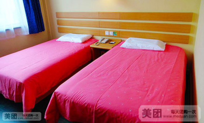 如家快捷酒店内的中型餐馆 便捷与美味的巧妙结合